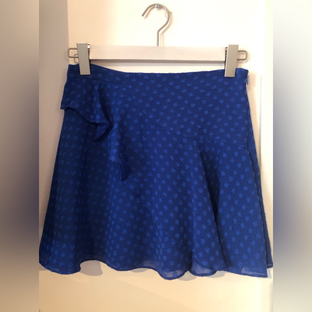 Polka dot texture skirt